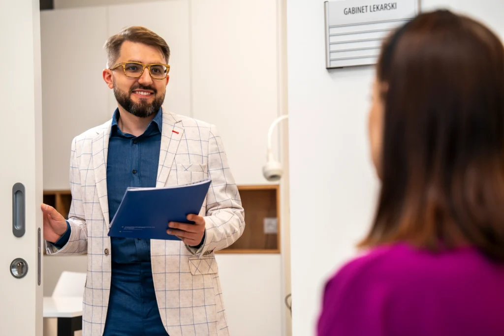 Dr Maciej Koźlik - konsultacja chirurgia plastyczna Wrocław Warszawa